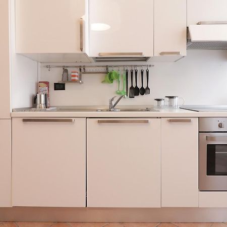 Italianway-Del Torchio 4 Lägenhet Milano Exteriör bild